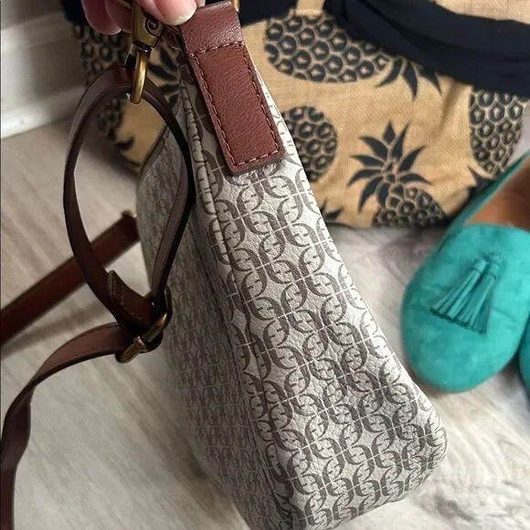 Fossil Skylar crossbody Cream and Brown preloved ❤️EUC Any questions - Picture 15 of 17